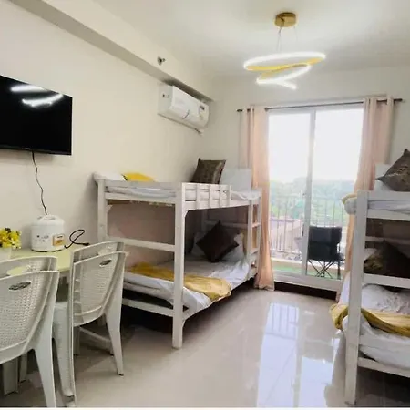 329 Elegant Studio Unit Good For 4 Person